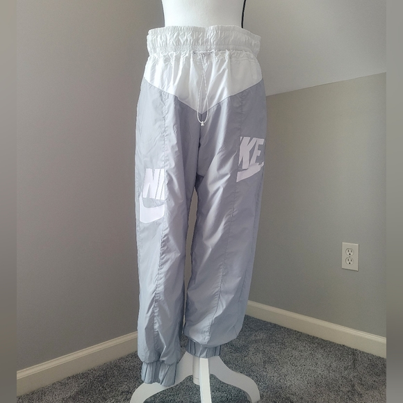 Nike Pants - Nike Womens Windrunner Pants